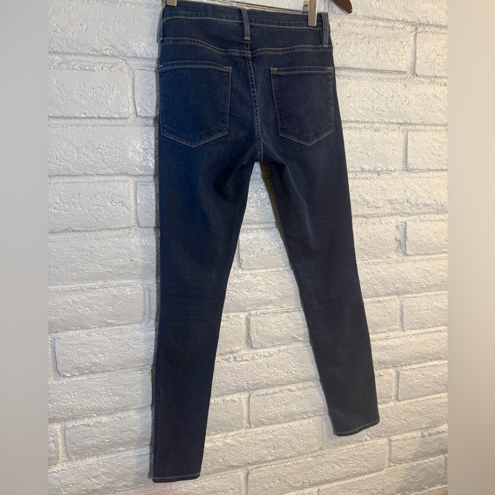 FRAME Le Skinny de Jeanne| Dark Wash| Size 26 - Picture 3 of 6